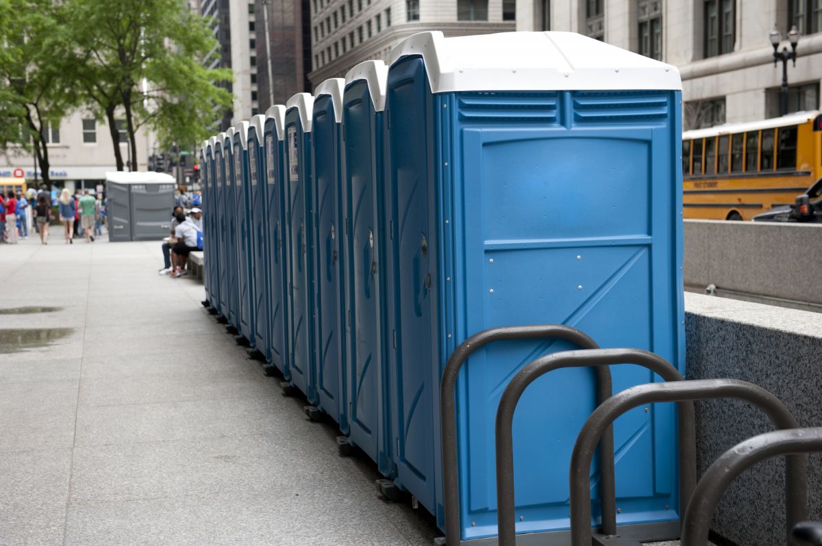 porta potty